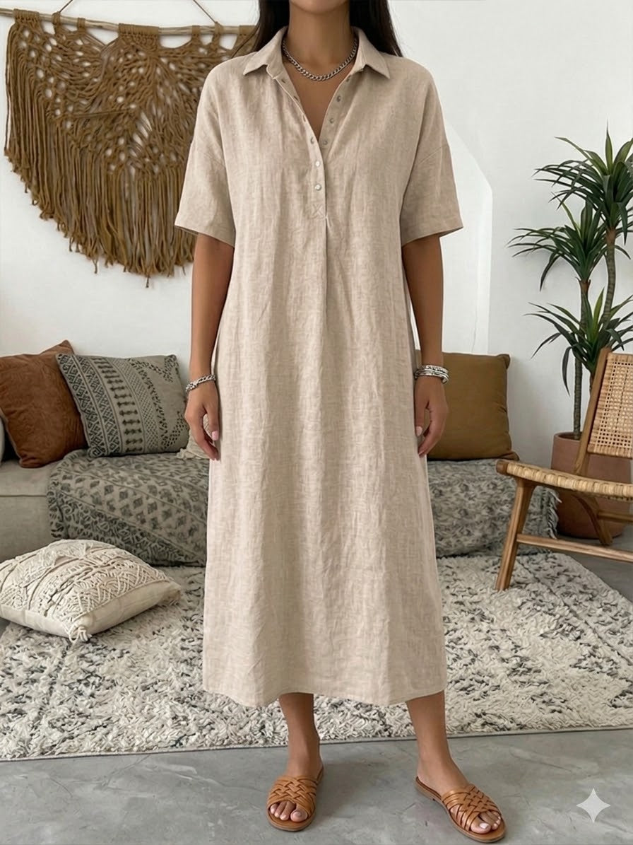 Abito casual a maniche corte in lino e cotone con colletto polo.