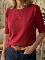 T-shirt comoda e minimalista a mezza manica, 100% cotone.