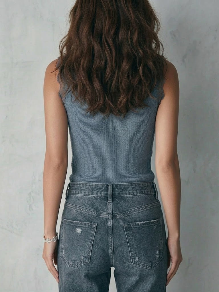 Classic & Simple Spliced lace-trim Knitted Vest