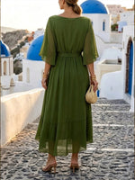 Elegant And Flowing Chiffon Dress