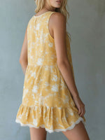 Women's Yellow Printed Silk-blend Sleeveless Mini Dress With Lace Trim And V-neck
