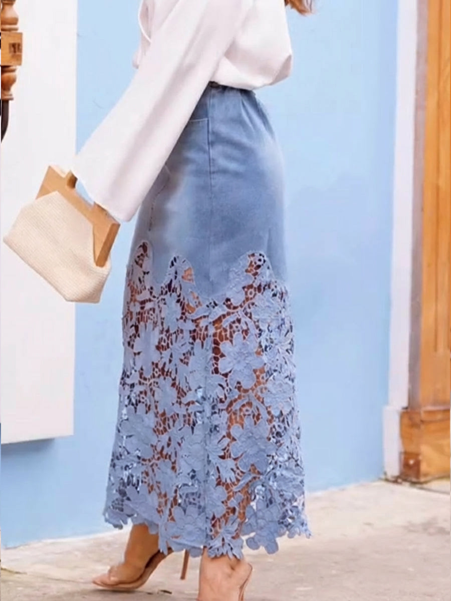 Elegante e casual gonna in denim con inserti in pizzo